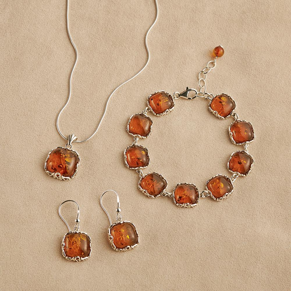 The Fossilized Baltic Amber Pendant