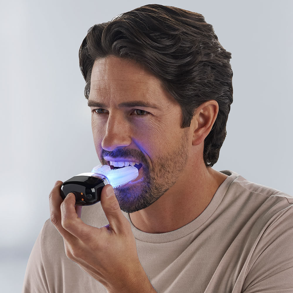 The Whitening And Brushing Mouthpiece