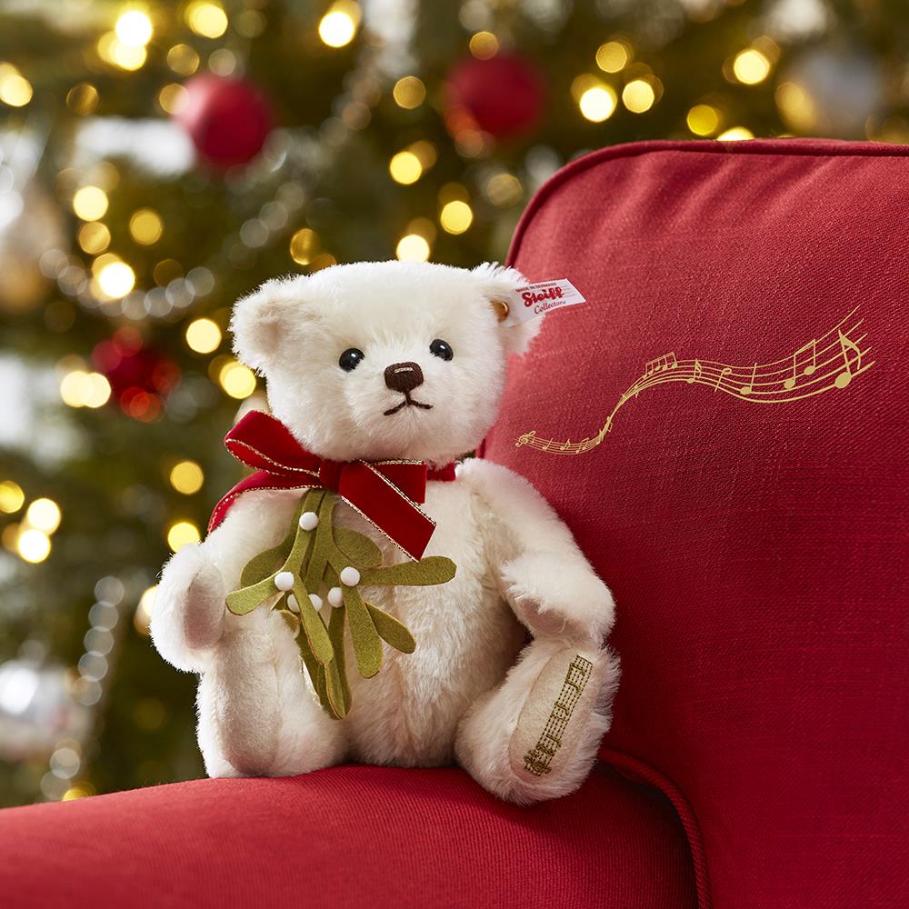 The Classic Hammacher Schlemmer Steiff Musical Holiday Bear