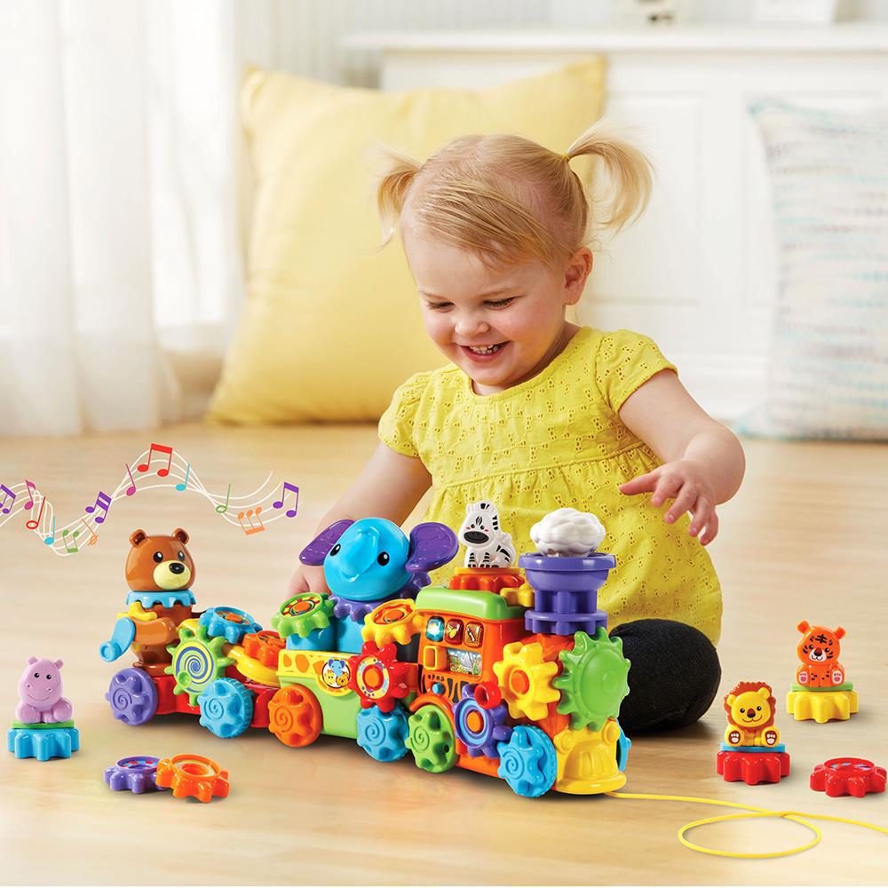 The Roll And Roar Animal Pull Train
